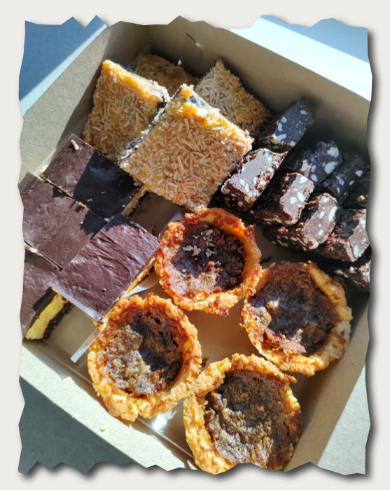 Holiday Tarts & Squares Box