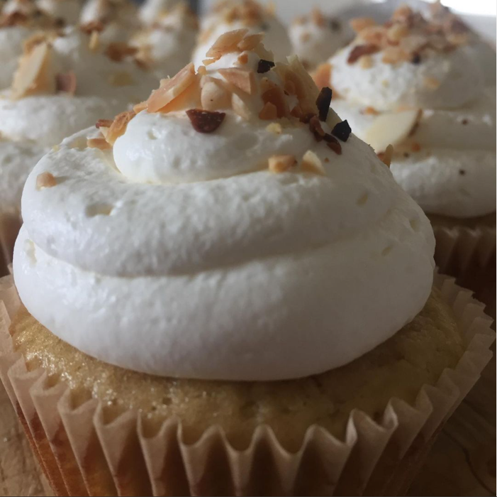 SF Vanilla Cupcakes